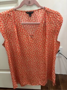 Banana Republic Coral-Print V-Neck Sleeveless Top